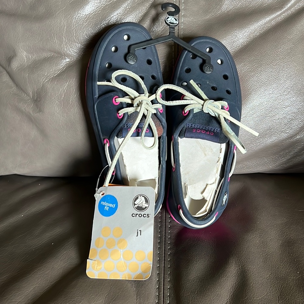 NWT Crocs Beach Line Boat shoe for kids.